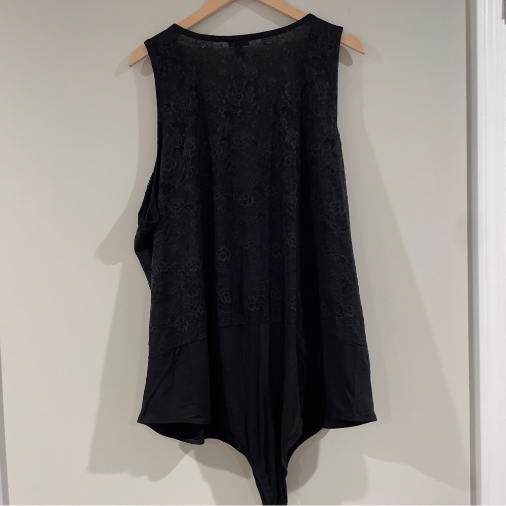 NWT Torrid Surplice Strappy Lace Bodysuit, Black, 5X/28W, Plus Size, Lingerie - Picture 7 of 8
